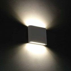 LED SMD WALL LUMINAIRE 7W 310LM 60° 230V AC 3.000K MATT WHITE CRI80 IP54 30.000HRS ACA