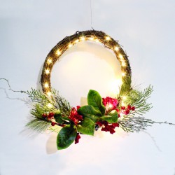 WREATH BERRIES ΔΙΑΚΟΣΜ ΚΡΕΜΑΣΤΟ 30 LED ΛΑΜΠ ΘΕΡΜΑ ΜΠΑΤ 3ΧΑΑ (ΔΕΝ ΣΥΜΠ) IP20 ΔΙΑΜ:30cm 30cm ΚΑΛ ACA