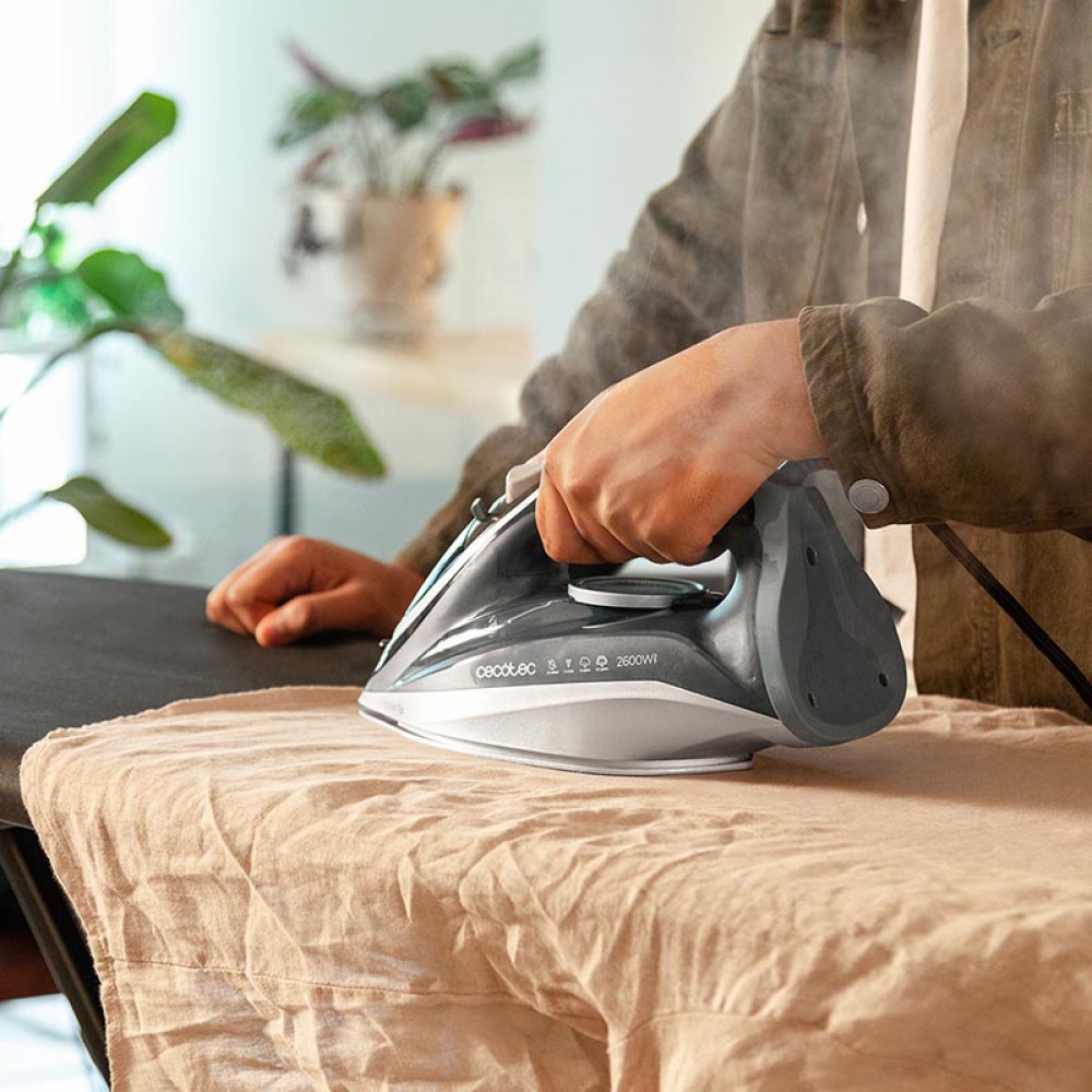 IronHero 2600 Vital CEC-01870 - Σίδερο 2600 W με Παροχή Ατμού 200 G/Min