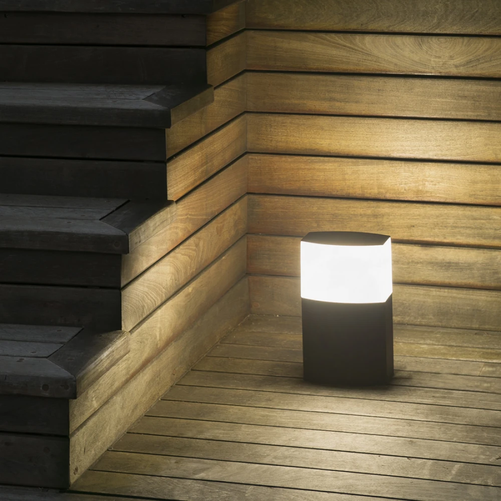 Μεταλλικό Κολωνάκι Από Αλουμίνιο Με Οπάλ Κάλυμμα IP44 Σκούρο Γκρι H300 1xE27 DATNA FARO