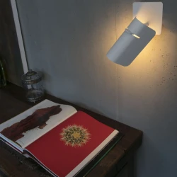 Μεταλλικό Επίτοιχο Φωτιστικό Σε Λευκό Χρώμα 1xE27 SMILE FARO