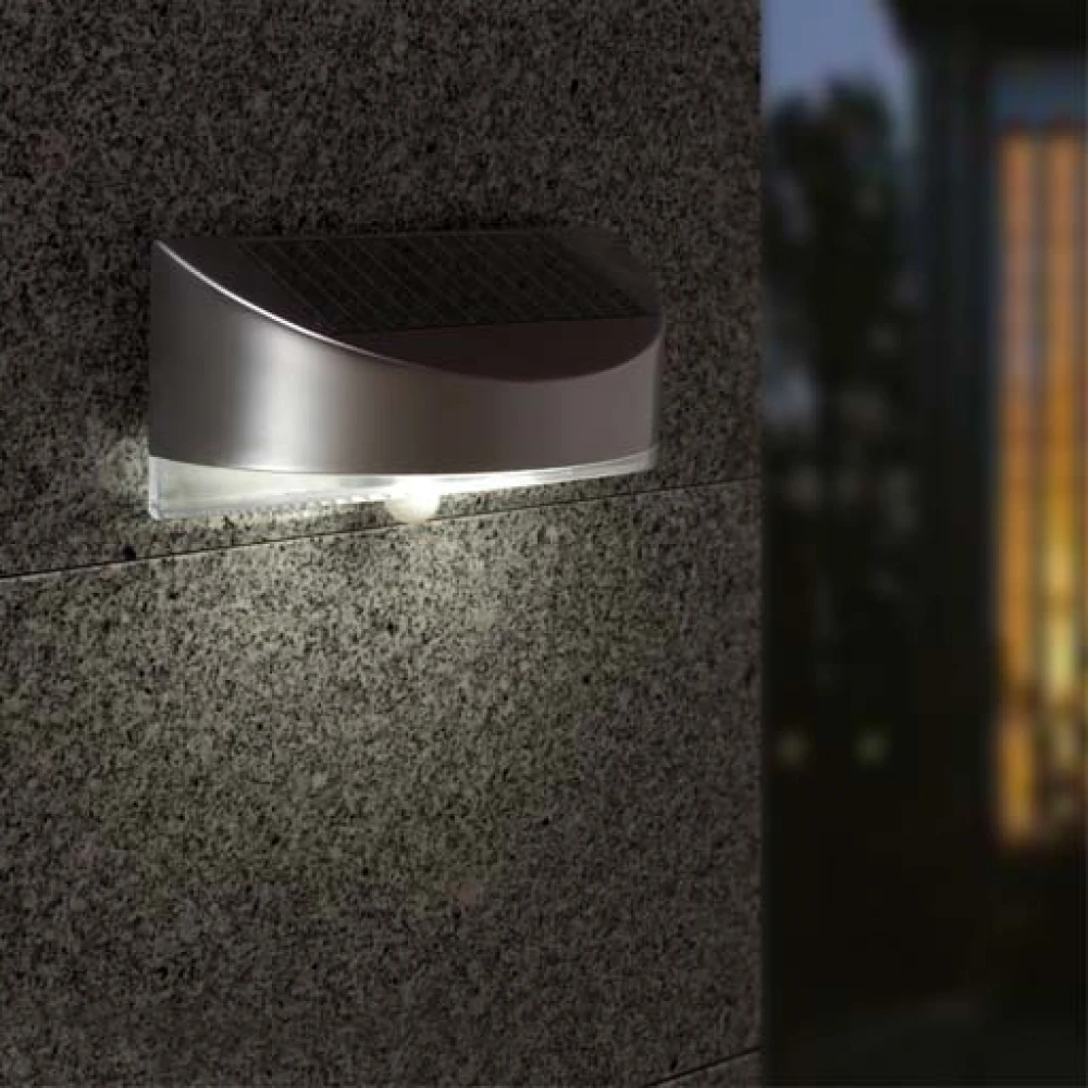 LED Ηλιακό Επιτοίχιο Φωτιστικό 1.2W Σε Ασημί Χρώμα Με Αισθητήρα Κίνησης IP44 BREAD LUTEC