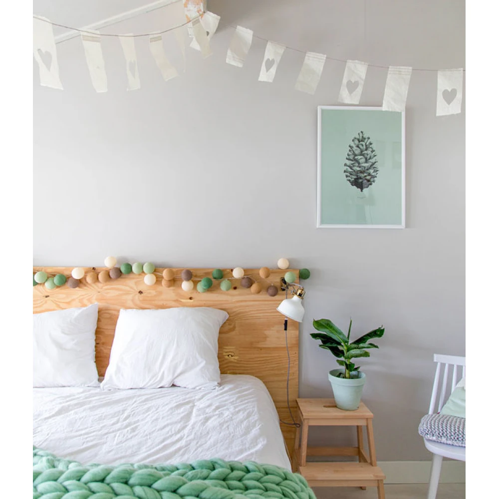 Έτοιμη Διακοσμητική Γιρλάντα Beelights Με Φωτάκια Σε Χρωματισμούς DIMMABLE Little Tree