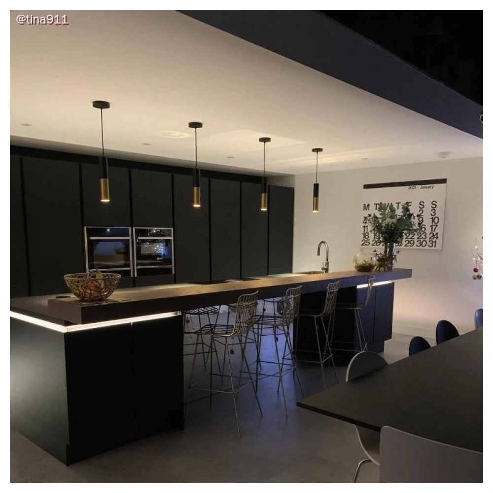 Μεταλλικό στήριγμα καλωδίου μαζί με μαστό, παξιμάδι και ροδέλα - Μαύρο - Creative Cables