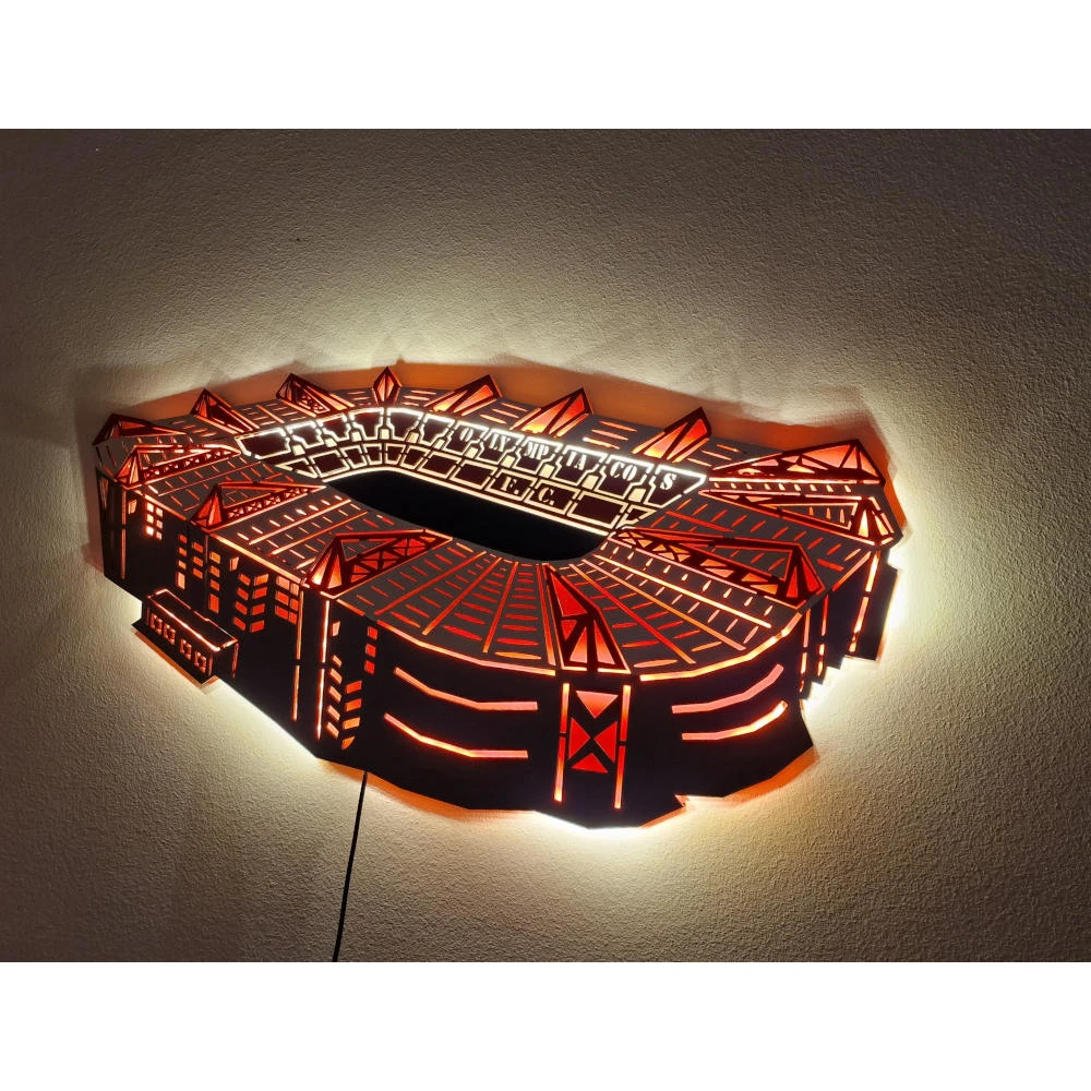 Custom LED Φωτιστικό τοίχου γήπεδο Καραϊσκάκης - Χειροποίητο Φωτιστικό Από Ξύλο 65x40 cm