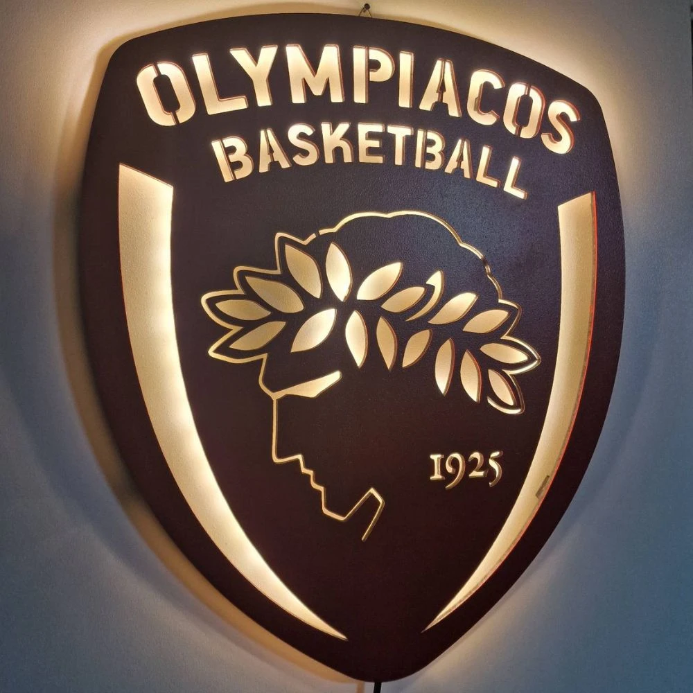 Custom LED Laser Cut Φωτιστικό τοίχου Olympiacos B.C. - Χειροποίητο Φωτιστικό Από Ξύλο 35×3×30 cm