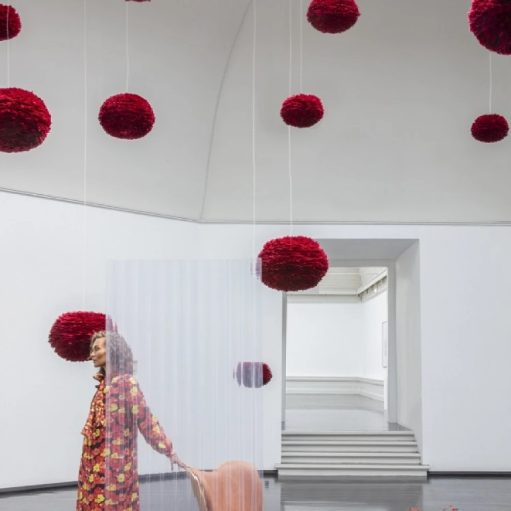 Φωτιστικό με Πούπουλο EOS Large Κόκκινο Φ65 by UMAGE