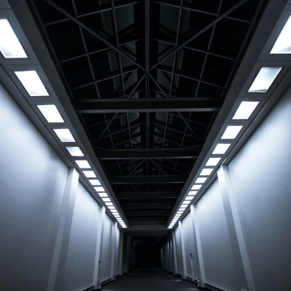 ΦΩΤΙΣΤΙΚΟ BACKLIGΗΤ UGR19 120X30 45W 4000Κ 220-240V ΛΕΥΚΟ EUROLAMP