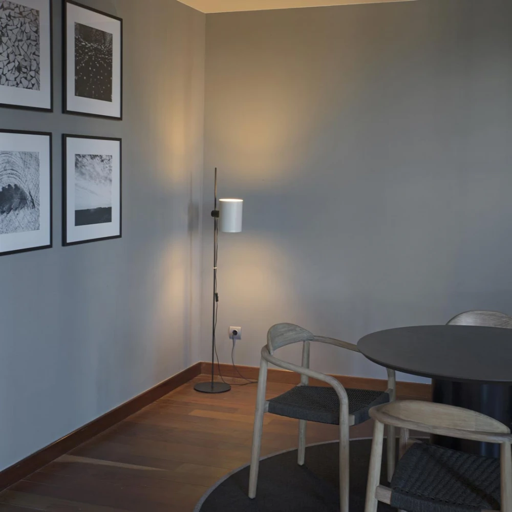 Φωτιστικό Δαπέδου Μεταλλικό Σε Μπεζ Χρώμα 1xE27 GUADALUPE FARO