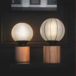 ΦΩΤΙΣΤΙΚΟ ΕΠΙΤΡΑΠΕΖΙΟ ΣΤΡΟΓΓΥΛΟ ΞΥΛΟ IP20 E27 - Xanlite