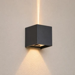 Led Απλίκα Up Down Mε Ρυθμιζόμενες Μοίρες Φωτισμού 5-90 - 6.8W IP54 10cm Μαύρο - Beam-BK LUCIDO