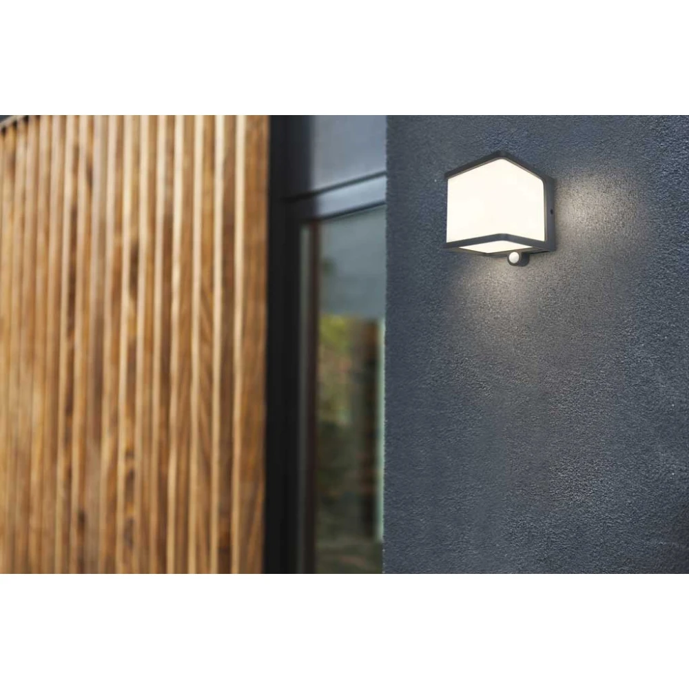 LED Ηλιακό Επίτοιχο Φωτιστικό Αλουμινίου Σκούρο Γκρι Με Αισθητήρα Κίνησης 8W IP54 DOBLO - LUTEC