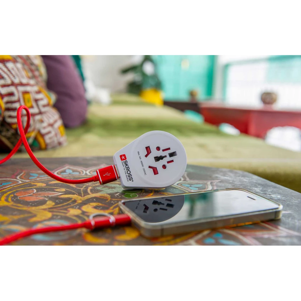 ADAPTOR Σούκο Σε UNIVERSAL Mε USB - World to Europe - SKROSS