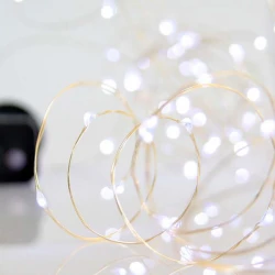 ΣΕΙΡΑ, 100 MINI LED, 4,5V, 8 ΠΡΟΓΡΑΜΜΑΤΑ, ΜΕ ΜΕΤΑΣΧΗΜΑΤΙΣΤΗ, ΠΡΟΕΚΤΑΣΗ ΠΑΡΟΧΗΣ 500cm, ΑΣΗΜΙ ΧΑΛΚΟΣ, ΛΕΥΚΟ LED, ANA 10cm, ΙΡ44 Magic Christmas