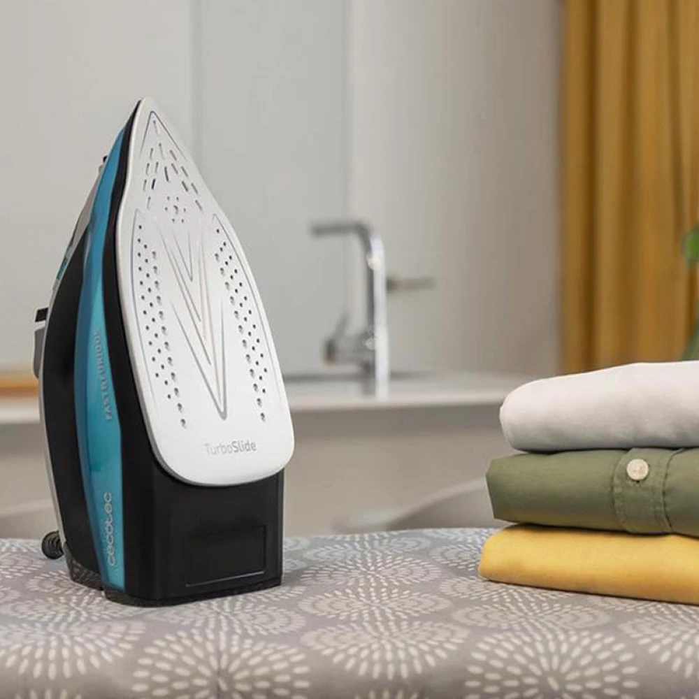 Fast&Furious 5010 Vital CEC-05521 - Σίδερο 2600 W με Παροχή Ατμού 200 G/Min